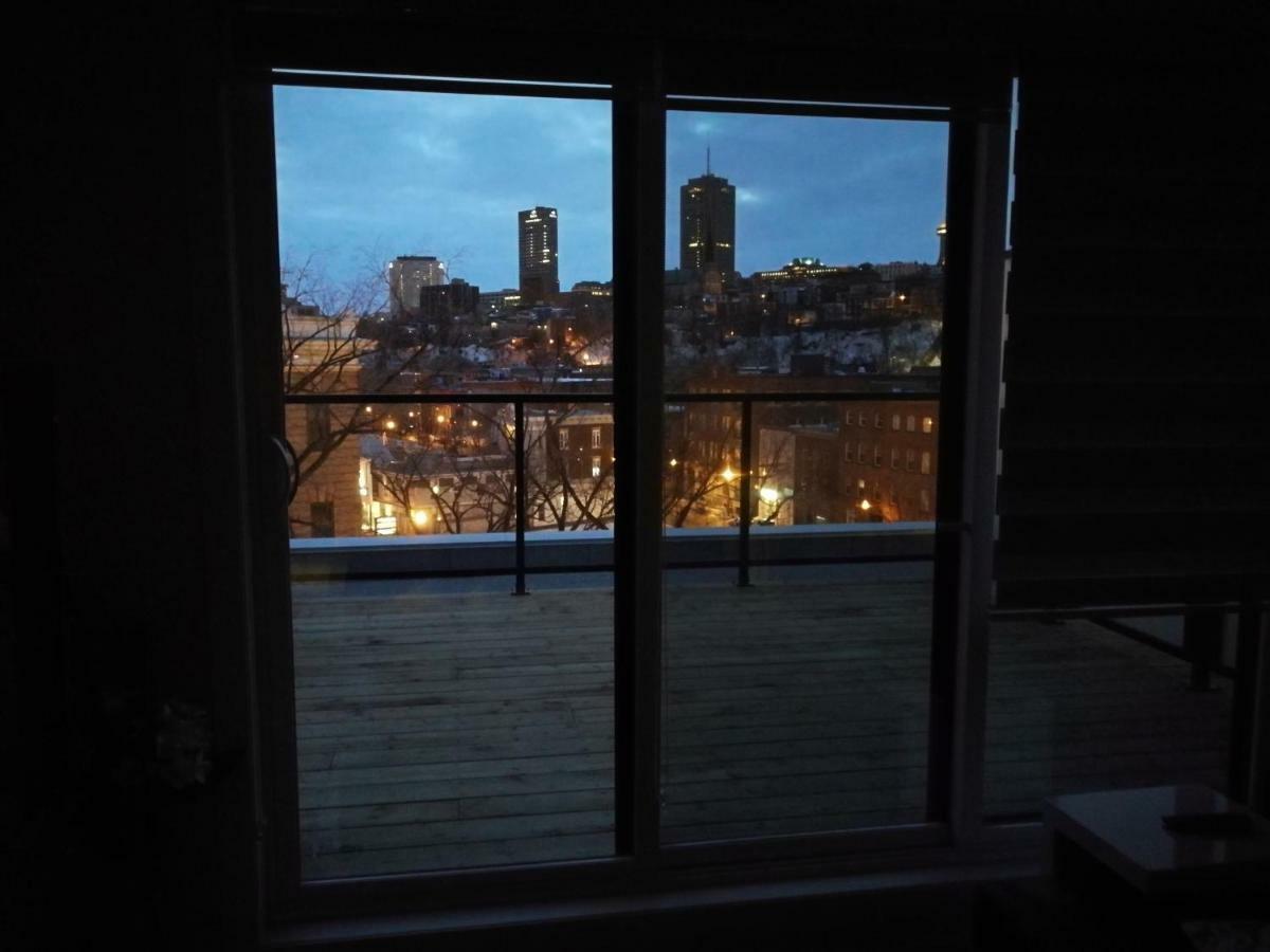 Penthouse On Charest - With Parking And Gym Appartement Québec Buitenkant foto